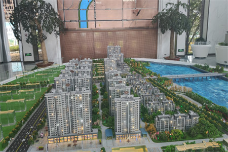 浉河区弘运阳光城市花园2室2厅1卫55万95m2精装修出售